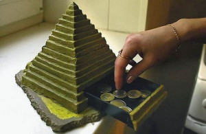 пирамида деньги